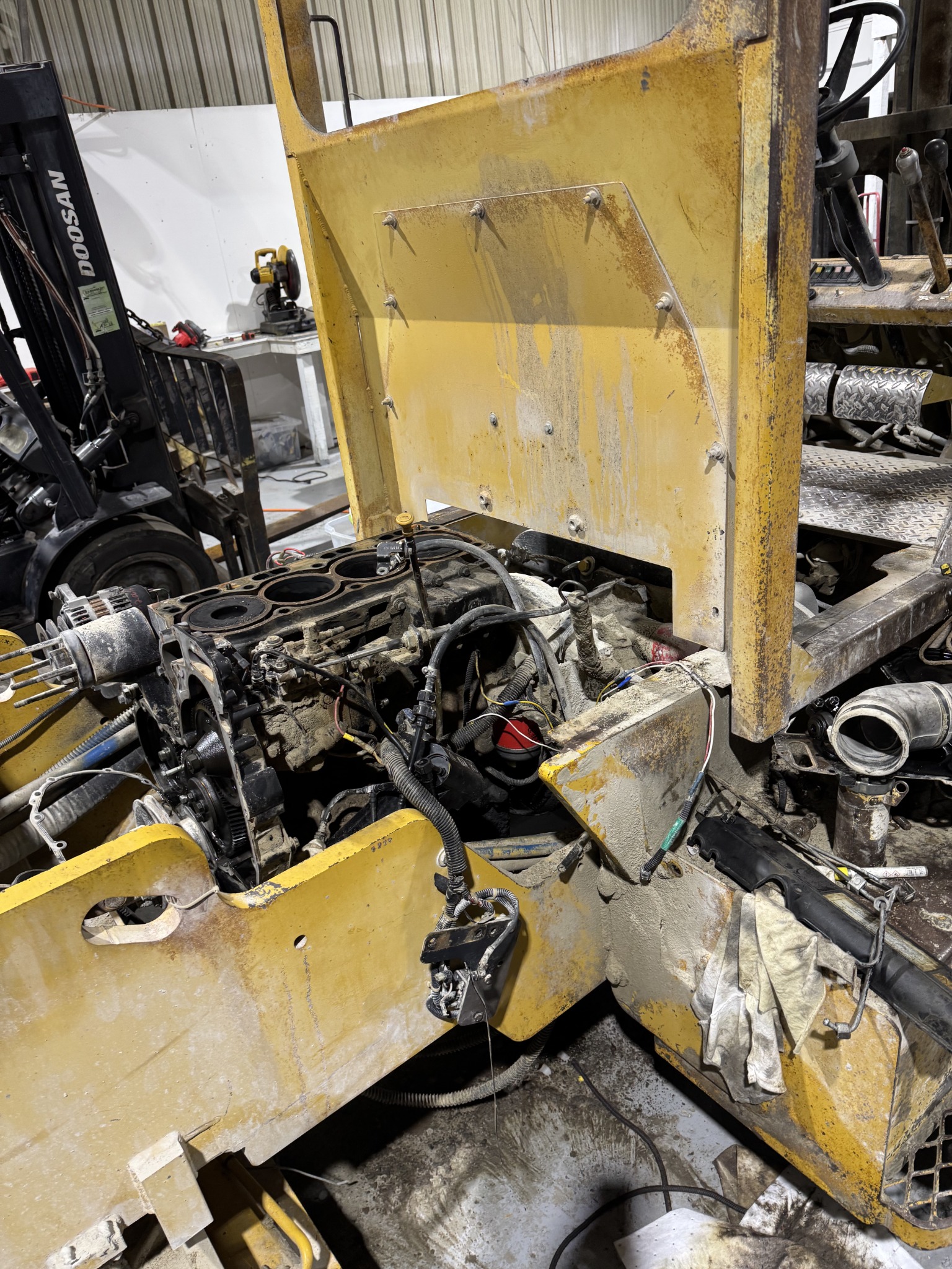 Diesel engine repair